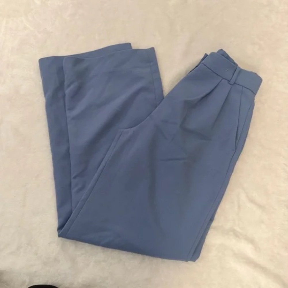 High-Rise Pleated Trousers in Dusty Blue
